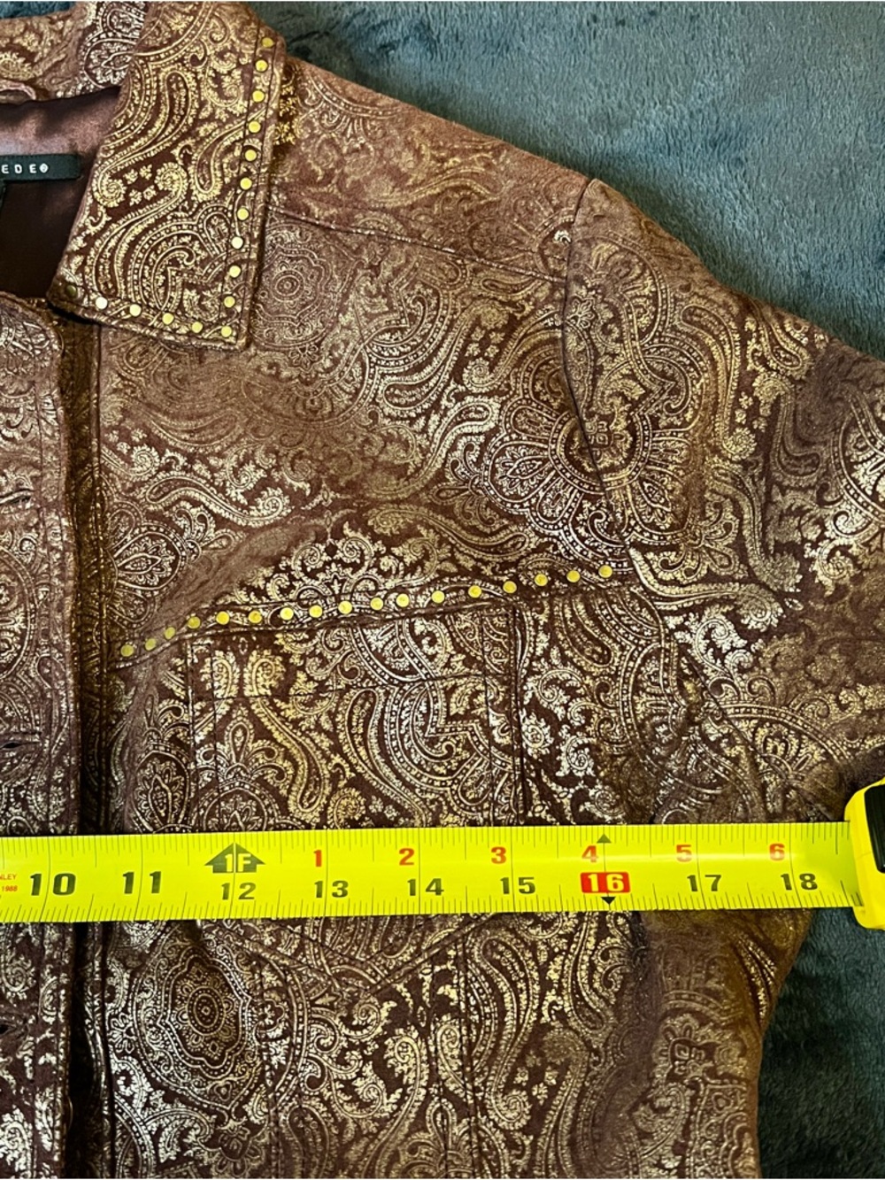 In Suede Wms Y2K Brown Gold Metallic Paisley Studded Trucker Boho Leather JKT‎ M - Picture 11 of 15